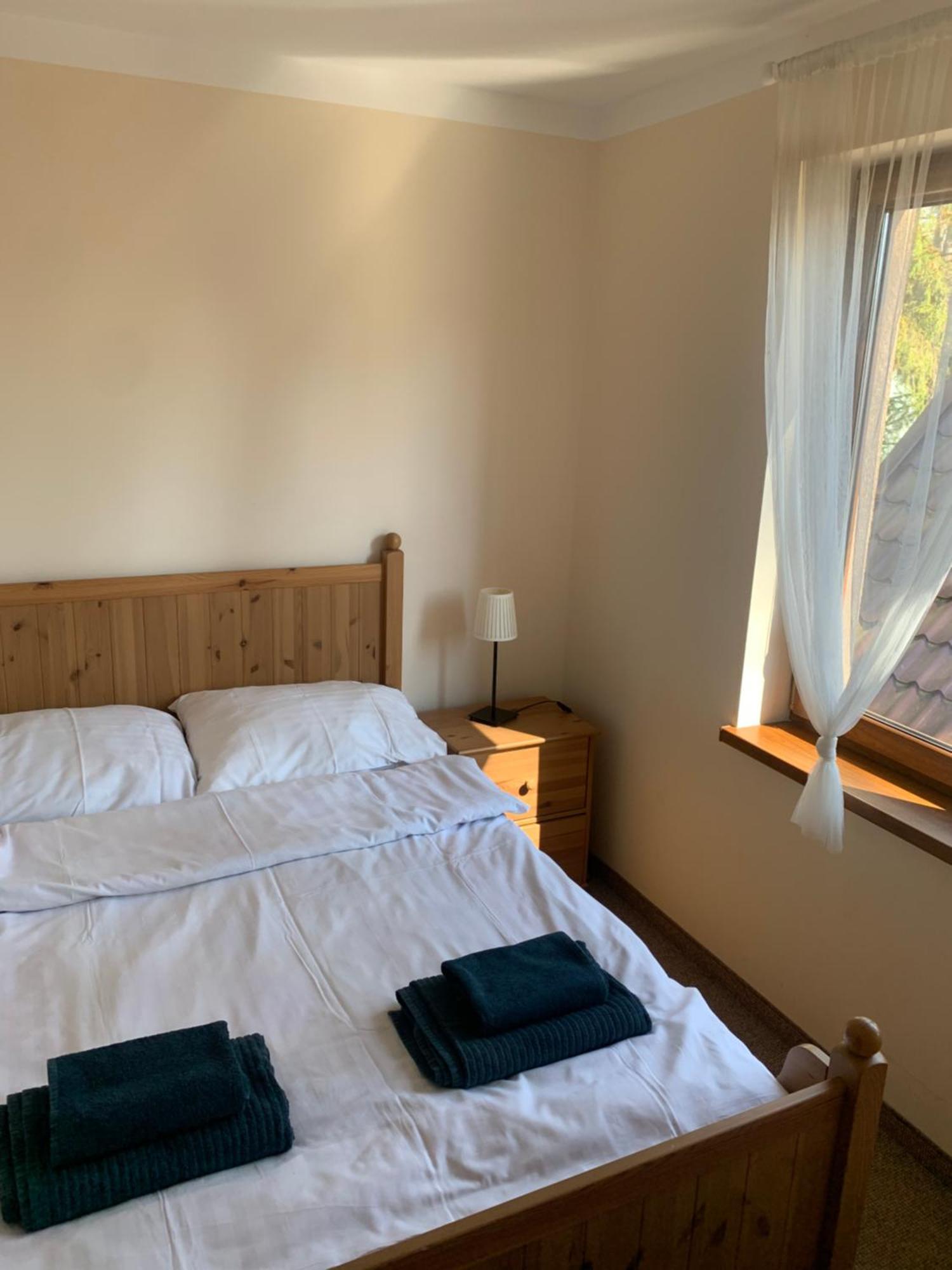 Sosnowa Mila - Domy I Apartamenty Pobierowo Buitenkant foto
