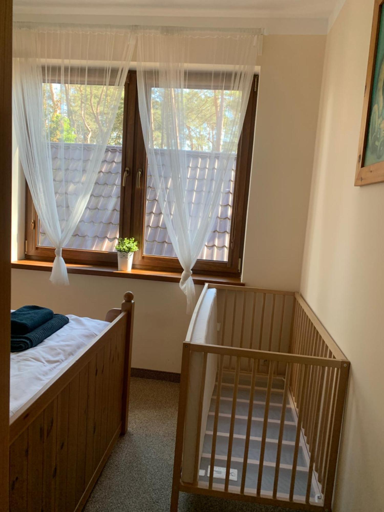 Sosnowa Mila - Domy I Apartamenty Pobierowo Buitenkant foto