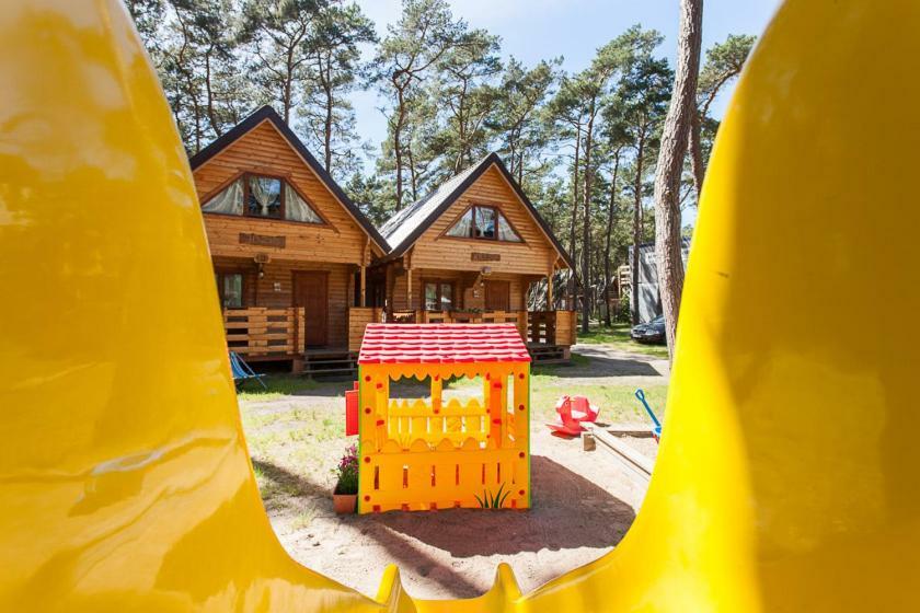 Sosnowa Mila - Domy I Apartamenty Pobierowo Buitenkant foto