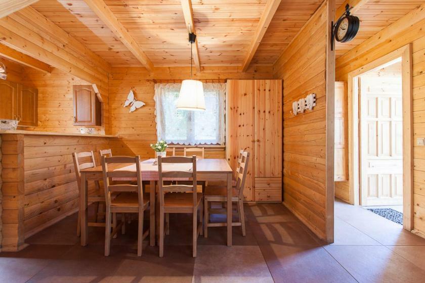 Sosnowa Mila - Domy I Apartamenty Pobierowo Buitenkant foto