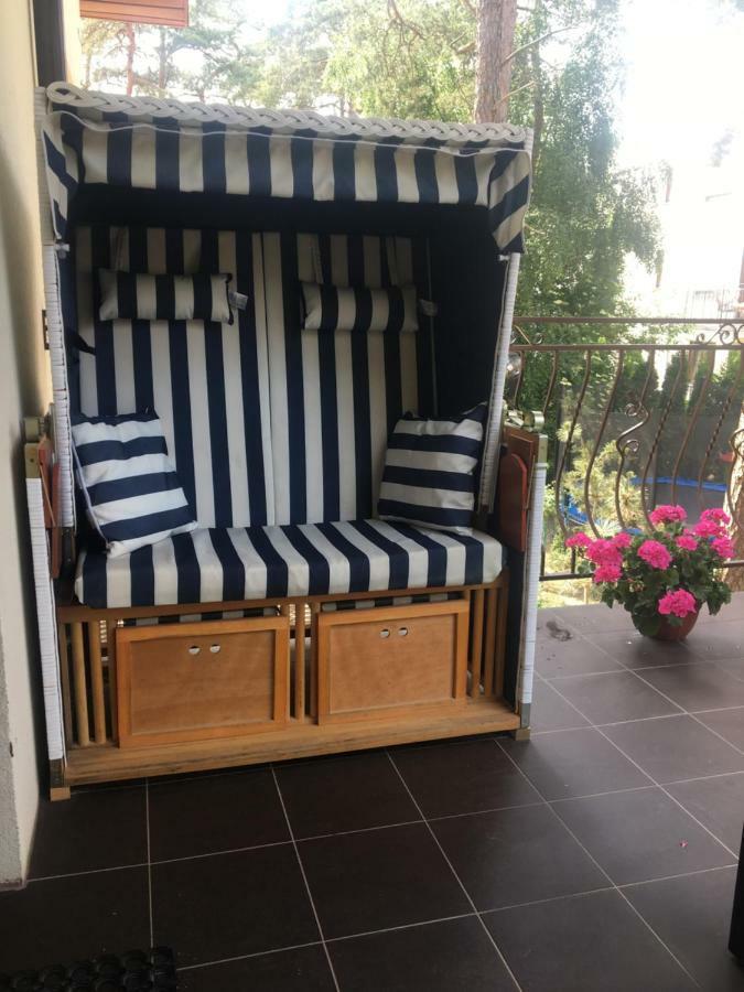 Sosnowa Mila - Domy I Apartamenty Pobierowo Buitenkant foto