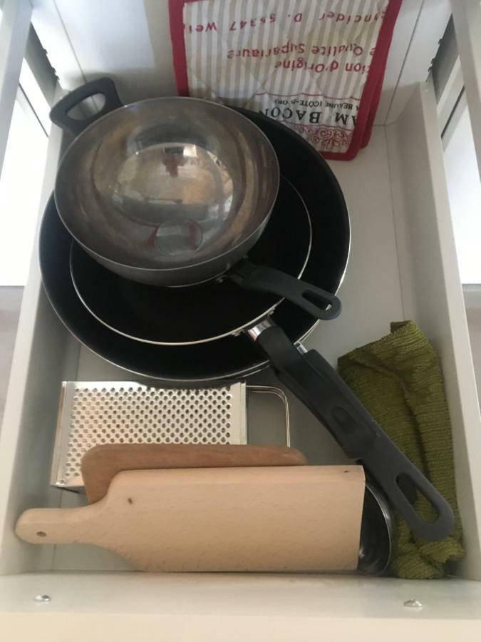 Sosnowa Mila - Domy I Apartamenty Pobierowo Buitenkant foto