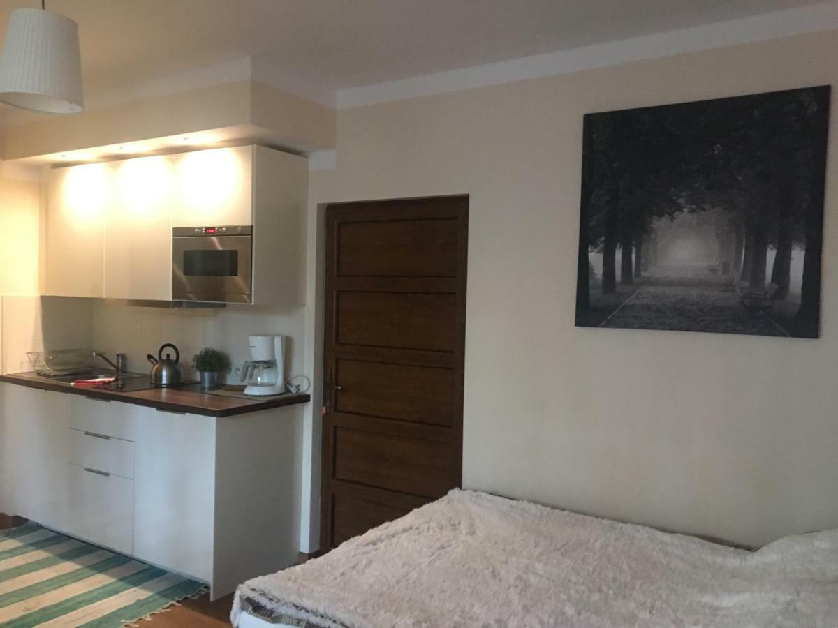 Sosnowa Mila - Domy I Apartamenty Pobierowo Buitenkant foto